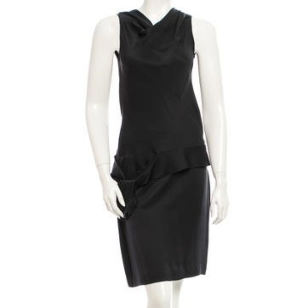 Alexander McQueen 100% Silk Cocktail dress (US8)
